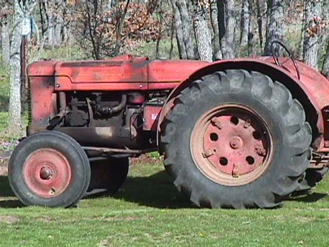 Curtis Hickman's 1950 McCormick-Deering O4 Tractor